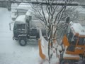 大雪の日の排雪作業